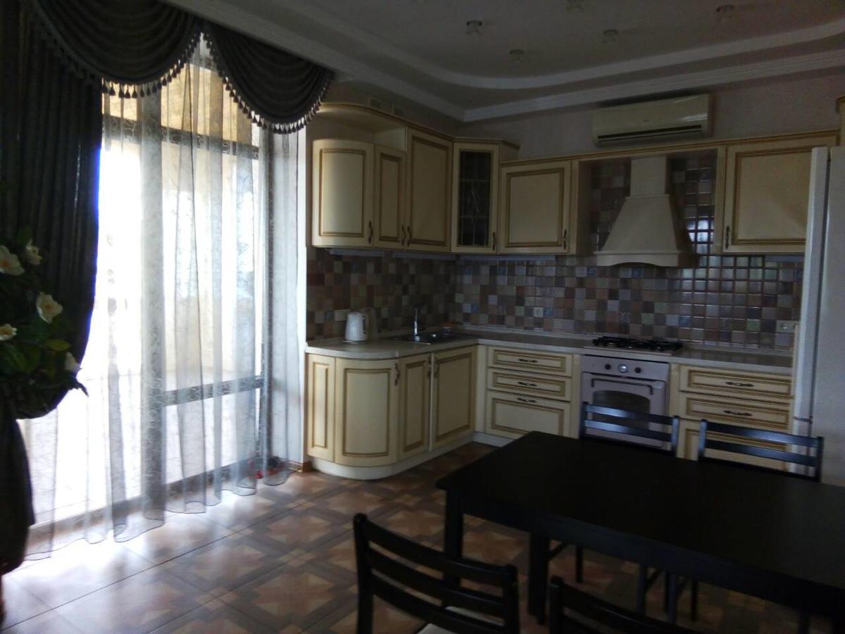 Hotel Aquarius Chornomorsk Exterior foto